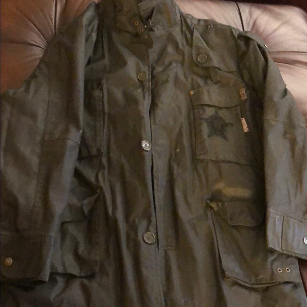 Rain coat with lining